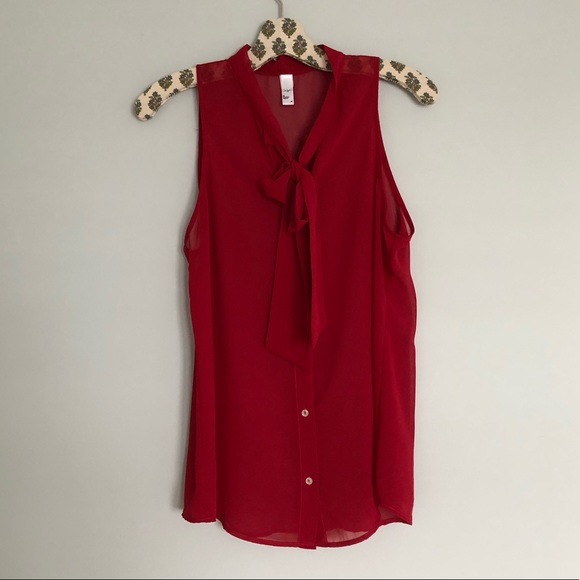 American Apparel Tops - Red chiffon sleeveless tank top